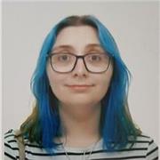 Profesora joven de inglés apta para edades menores en casa o preferentemente en mi propio piso